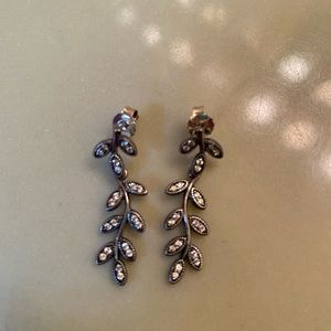 EUC Pandora Sparkling Leaves Drop Earrings